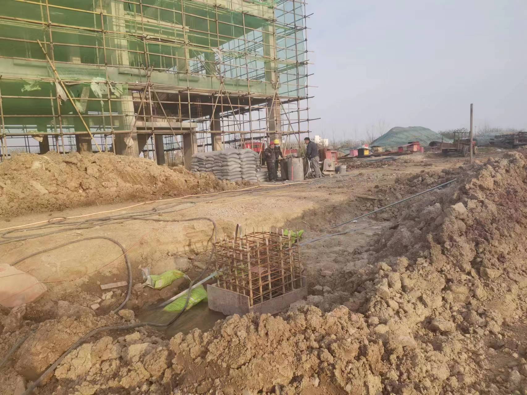 带岭当桥梁出现裂缝的时候应该及时加固修补